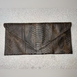 NWT Chic Brown Snakeskin Envelope Clutch